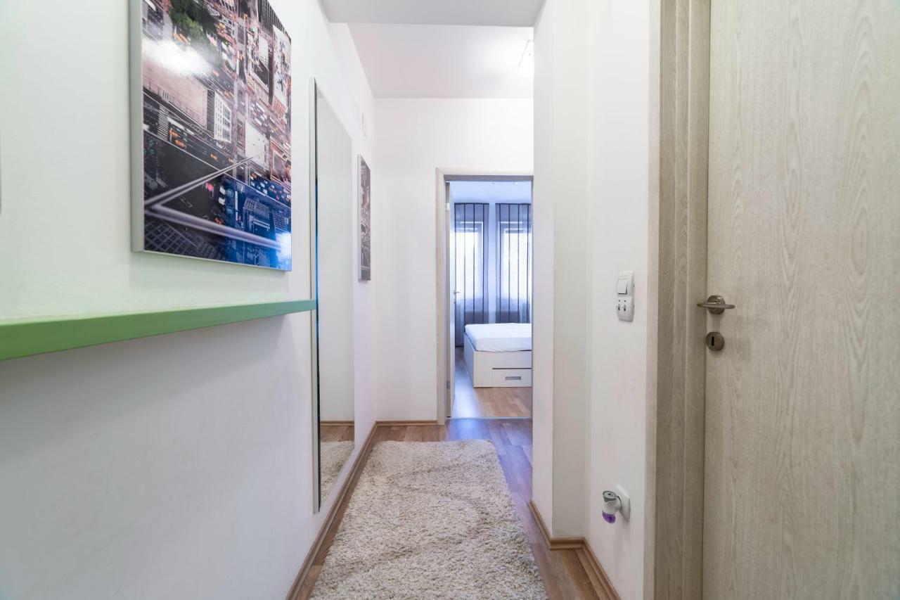Vf Kragujevac Apartments Exterior foto
